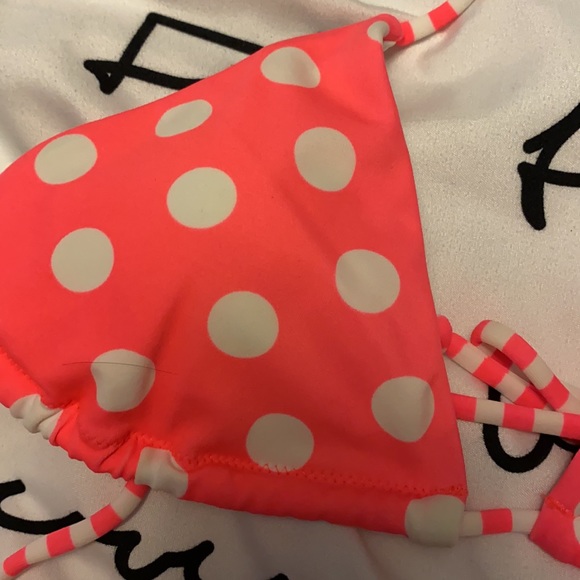 Victoria Secret Bikini - Picture 3 of 4